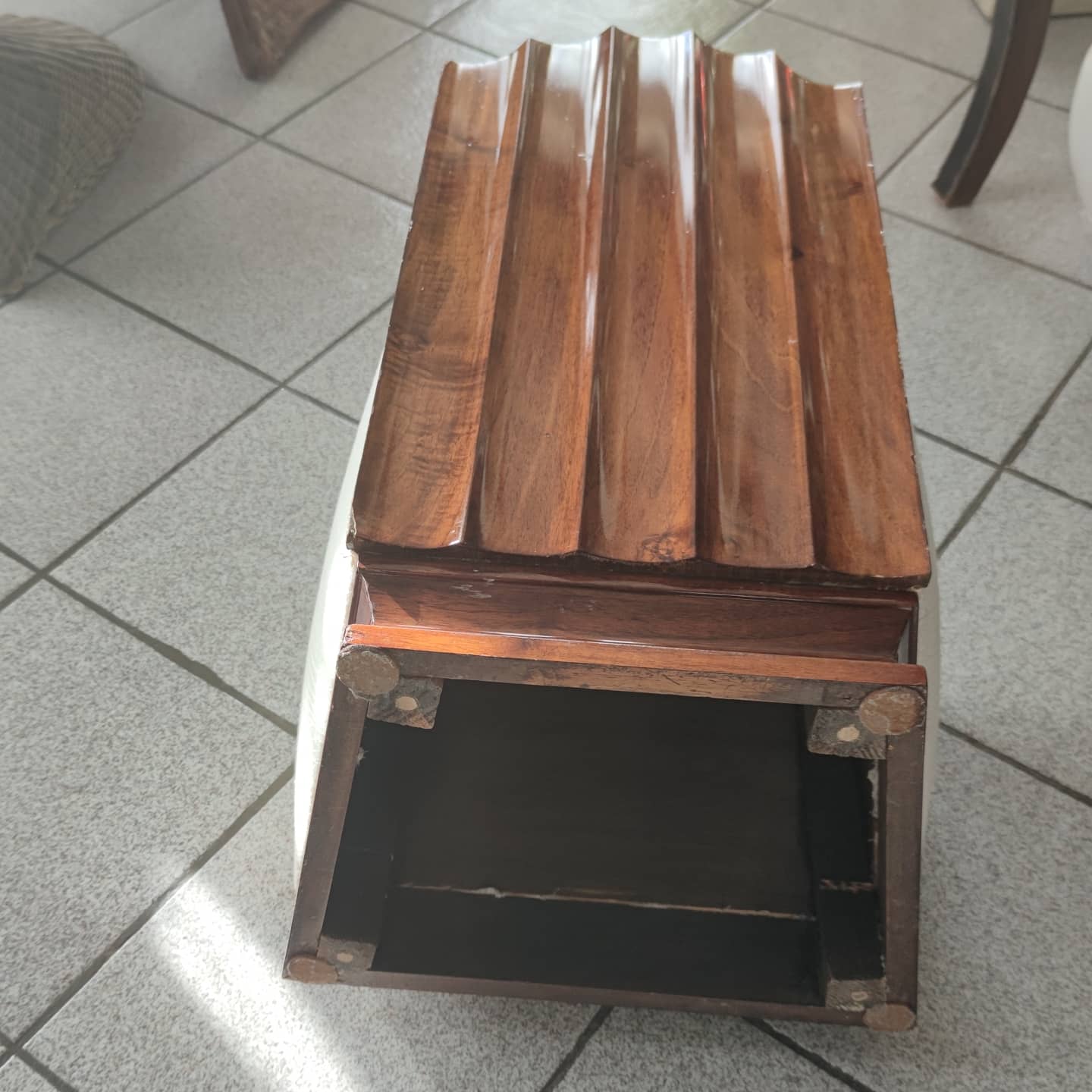 Charming decorative arts period armchair in solid walnut