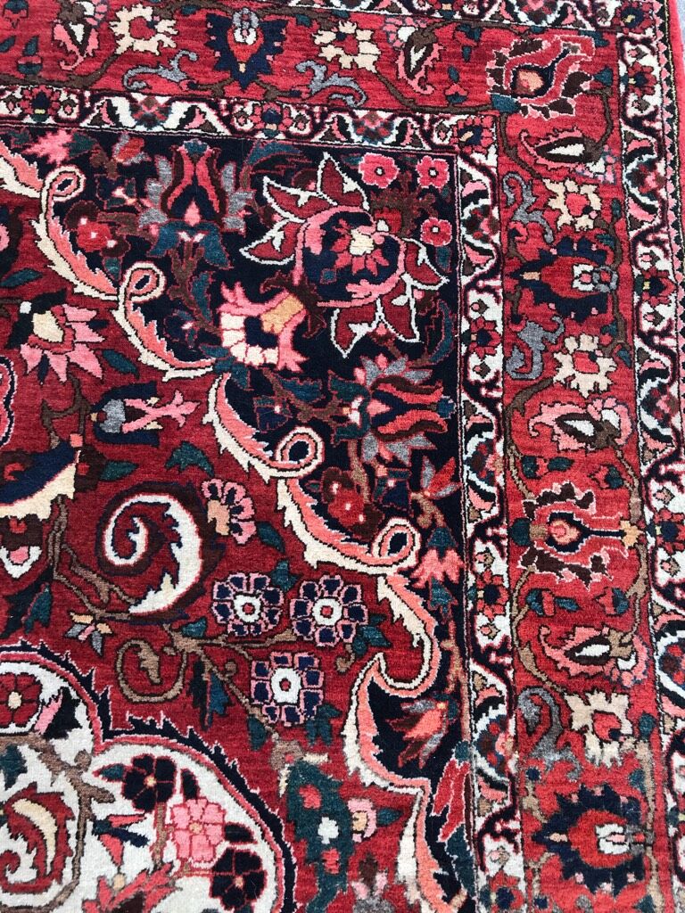 Old hand made Bakhtiar Persian wool rug 212 x 325 cm