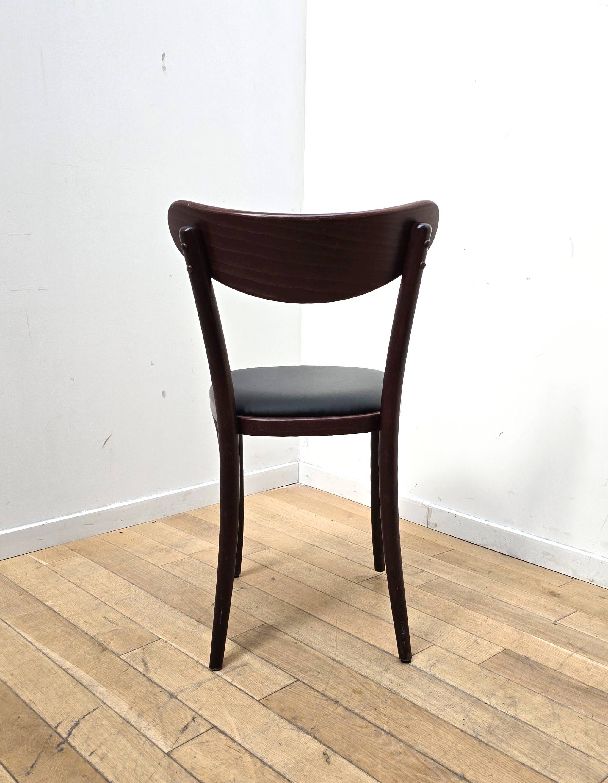 Set of 4 Banana bistro chairs, TON