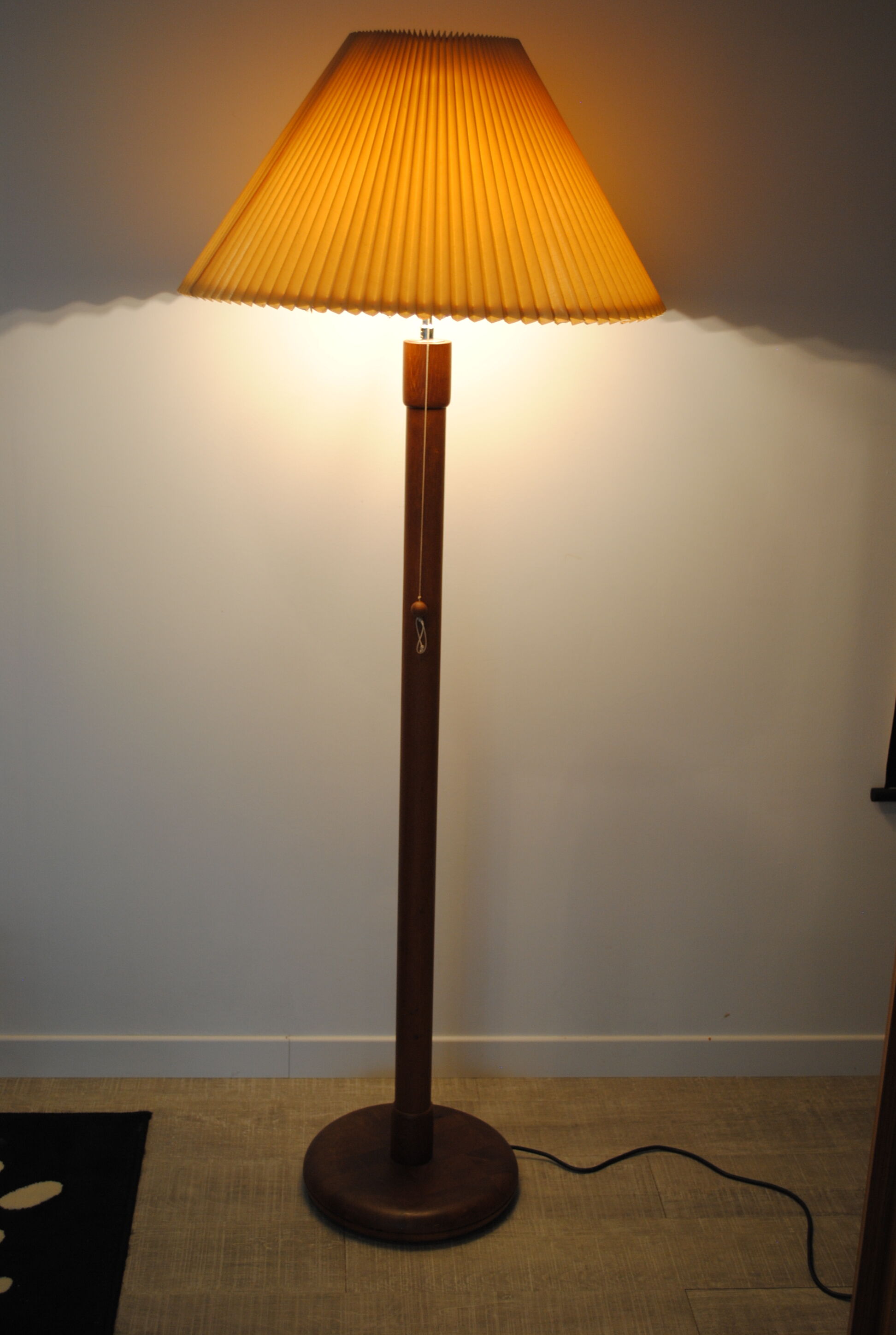 Scandinavian wooden lamppost