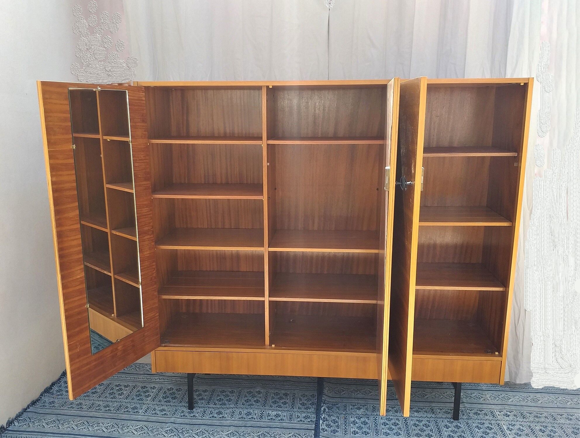 Modernist wardrobe G. Guermonprez vintage years 50