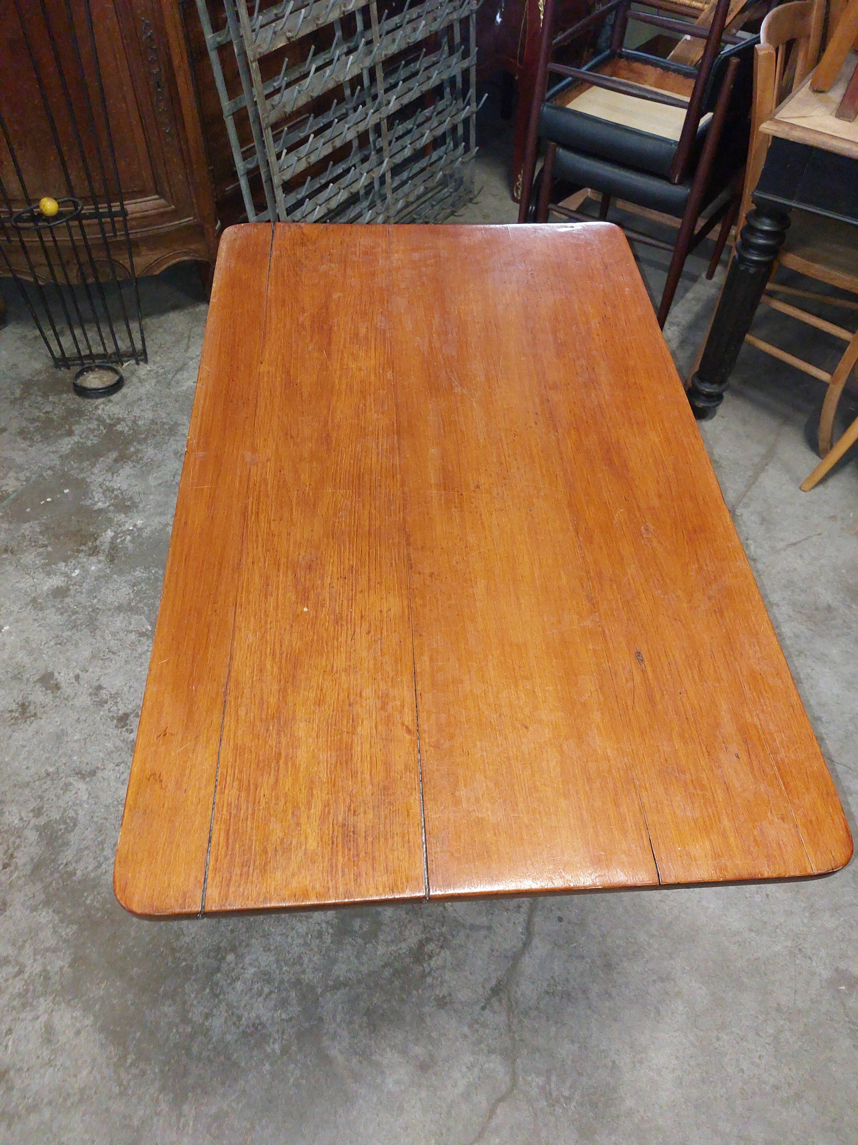 Cast iron bistro table 1m