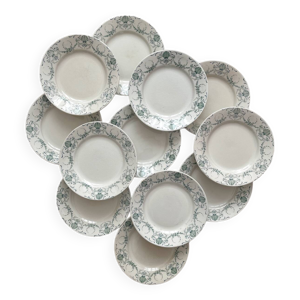 12 assiettes à dessert