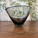 Large asymmetrical bowl designed by Per Lütken for Holmegaard