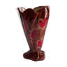Vase en céramique fond marron décoré de tulipes stylisées
