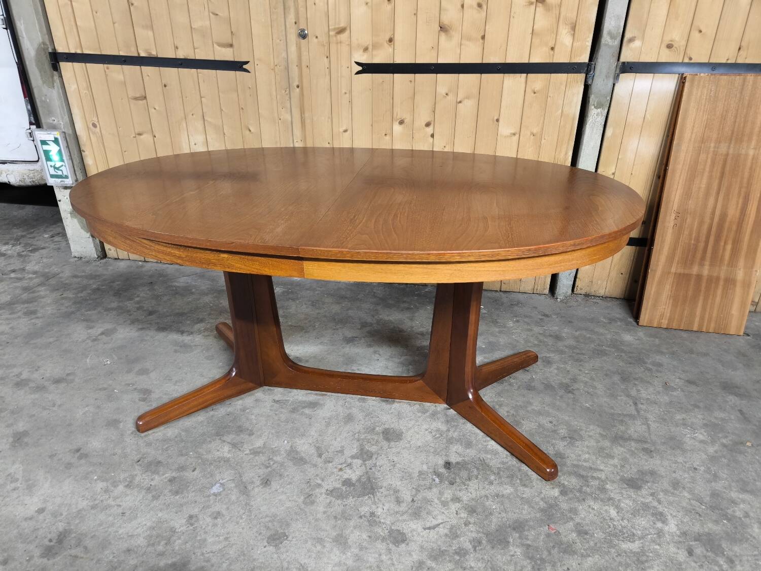 Vintage Baumann oval table