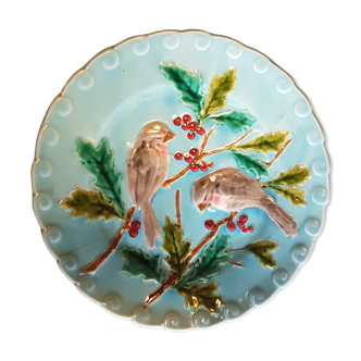 Assiette en barbotine à décor d'oiseaux