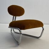 Little tubular lounge chair in rusty amber velvet
