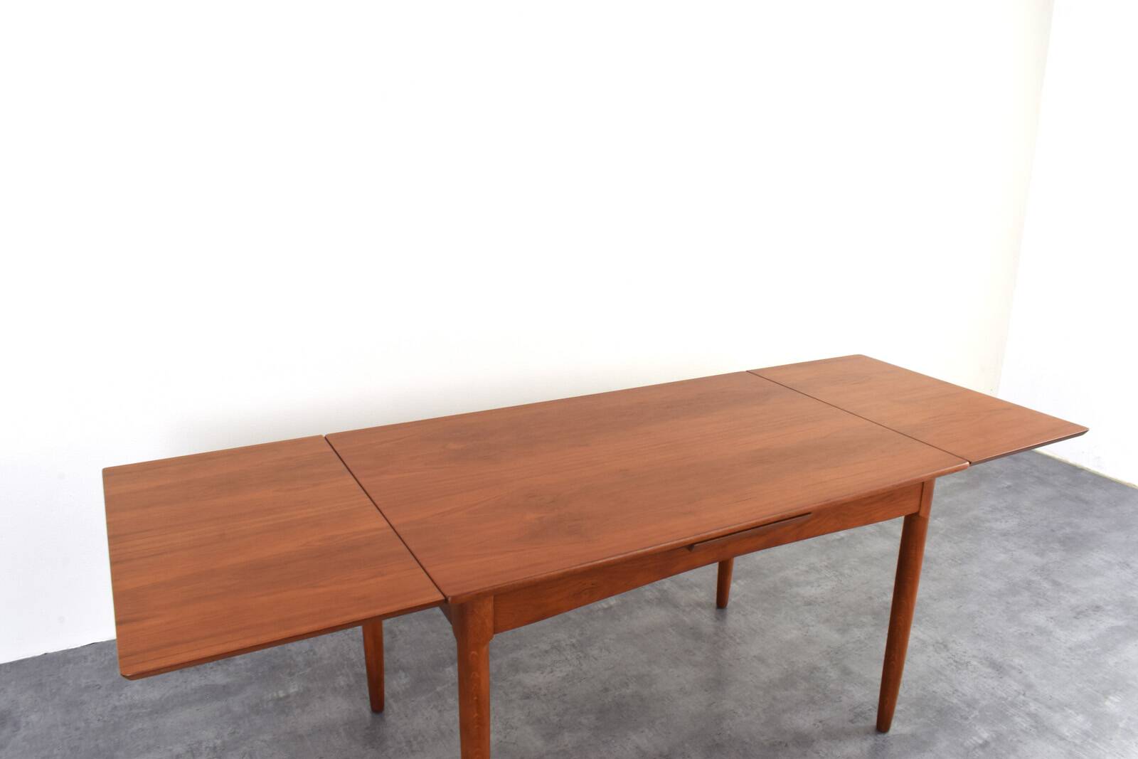 Mid-Century Danish Teak Extendable Dining Table, 1960s.