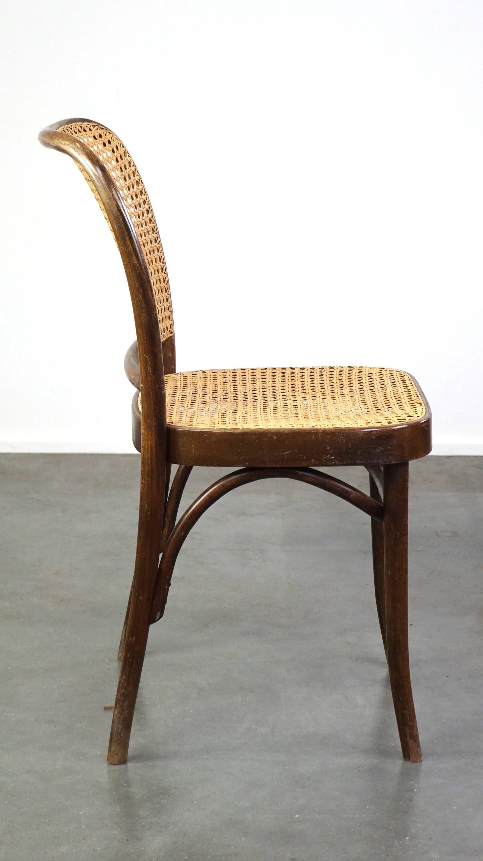 Vintage design bistro chair model 811 by Josef Hoffmann for FMG