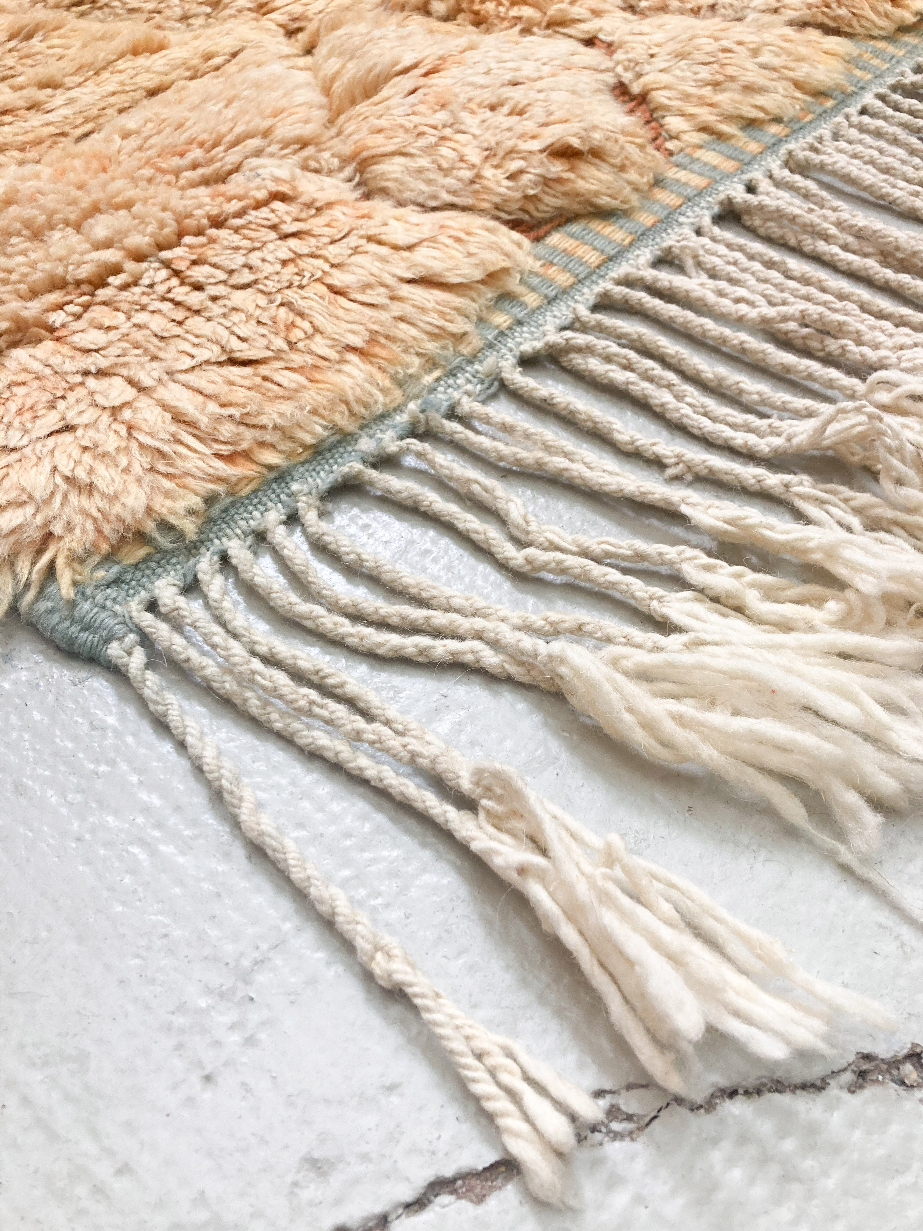 Contemporary Moroccan Berber carpet M'rirt 2,60x1,65m