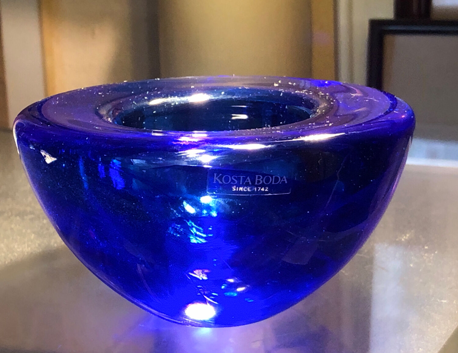 Bougeoir en cristal bleu royal de Kosta Boda par Anna Ehrner, années 1990