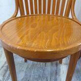 Chaises bistrot vintage
