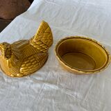 Terrine ceramic hen