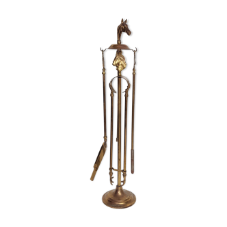 Nécessaire de cheminée
