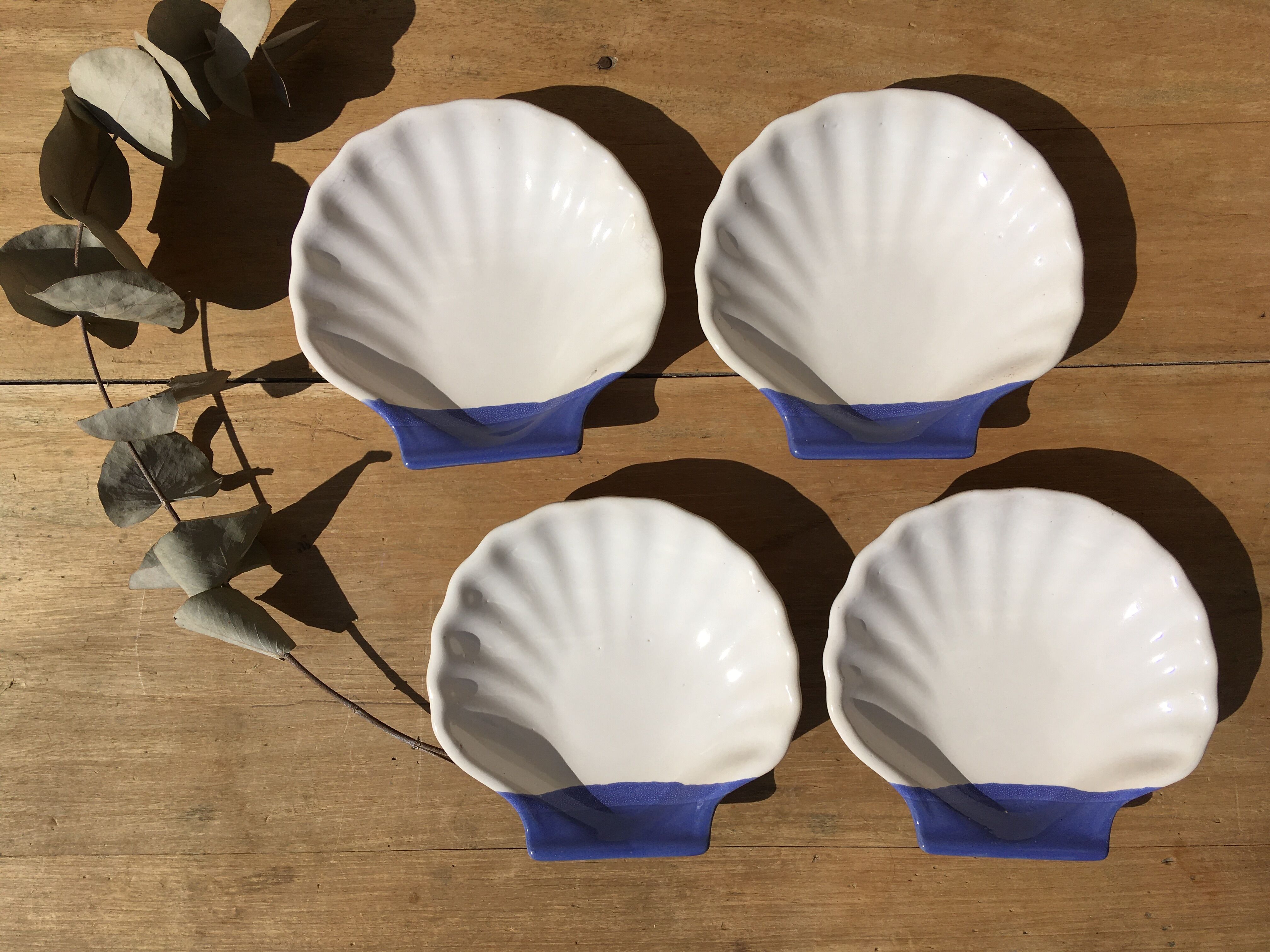 Blue & white St Jacques cups