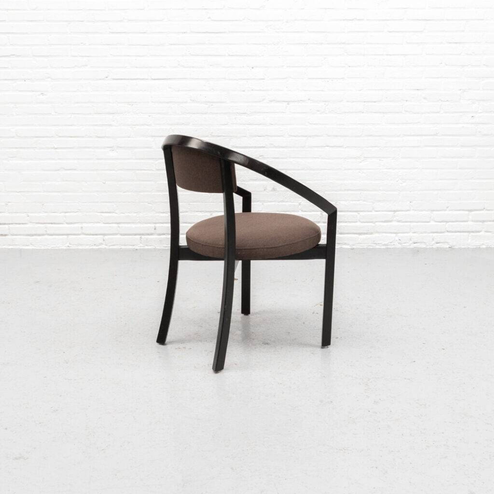 Set of 4 Rosenthal Nostro dining chairs