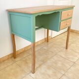 Beech wood desk with 2 drawers, curved legs.