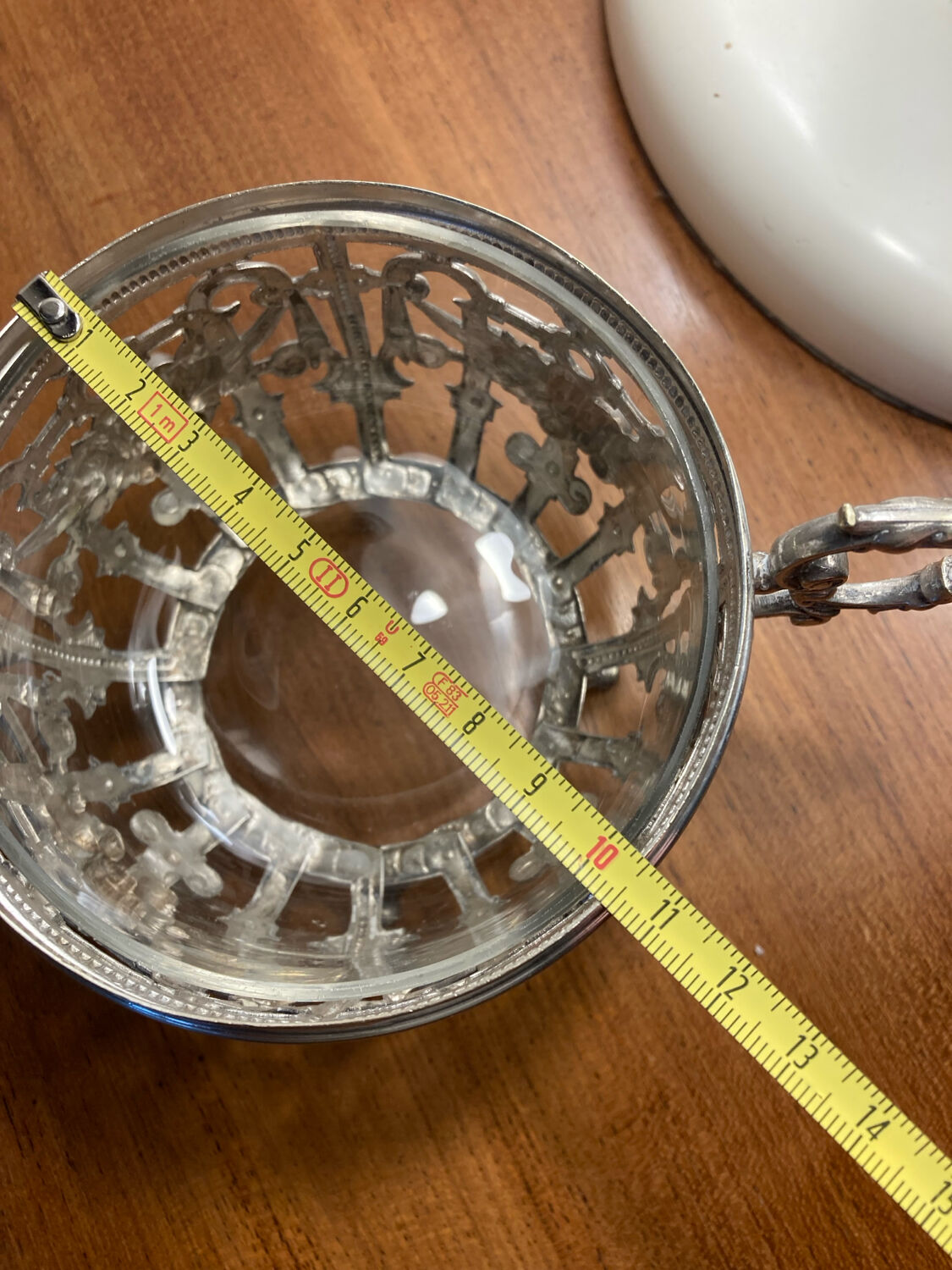 Sugar bowl, silver-plated bonbonnière, late 19th century.