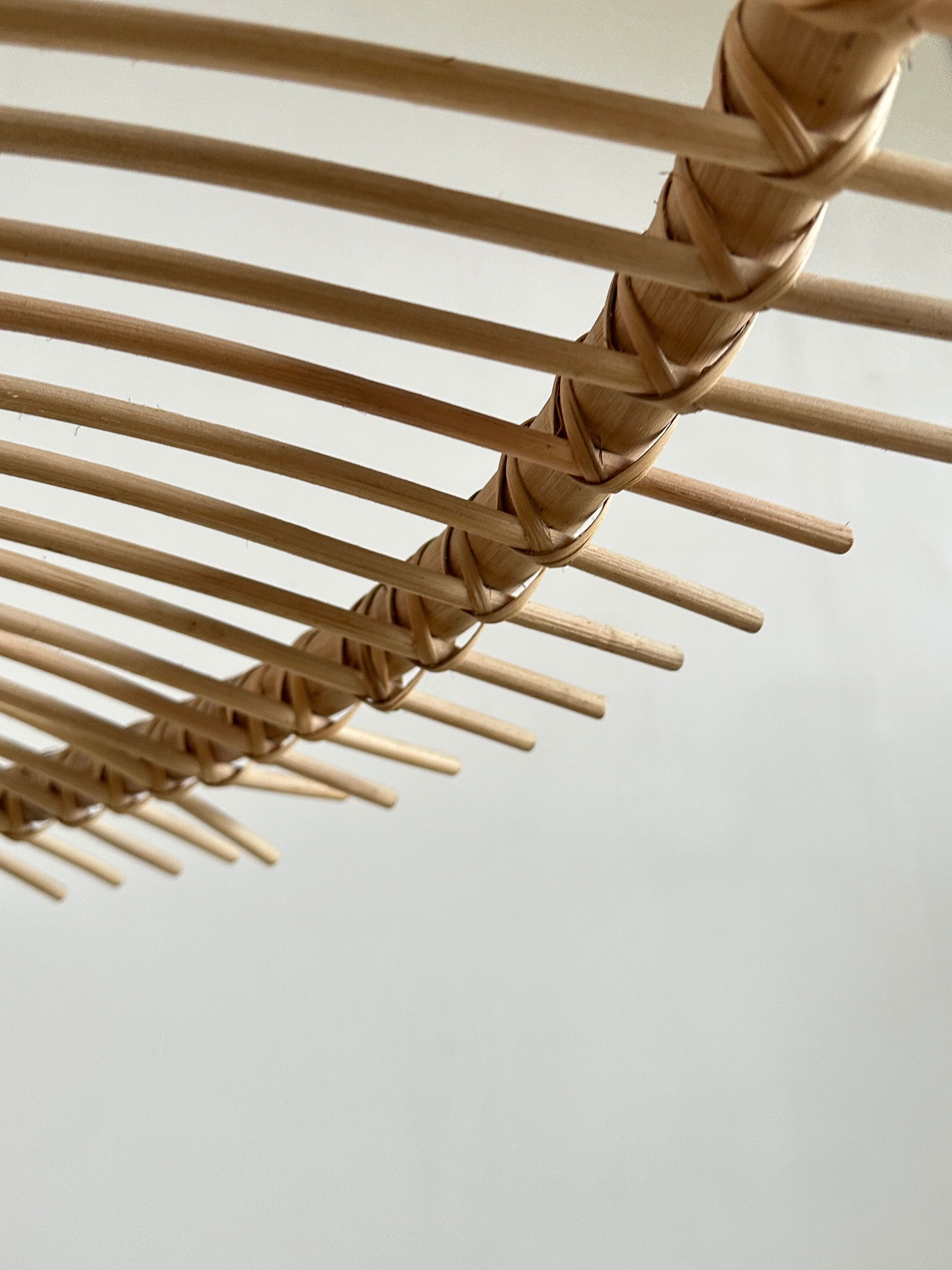 Suspension rattan saucer iron frame D:120 H:60
