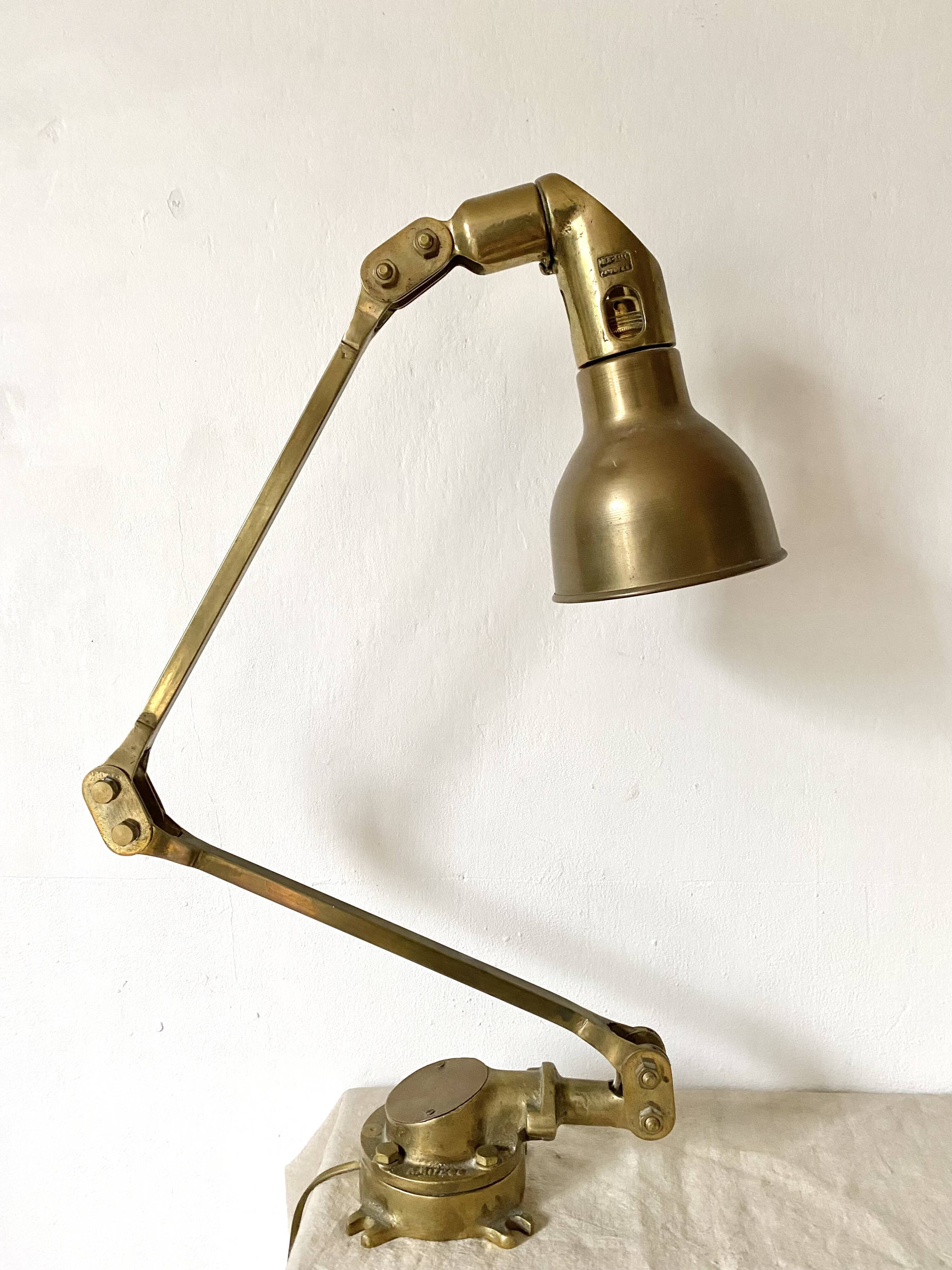 Mek-elek marine industrial lamp