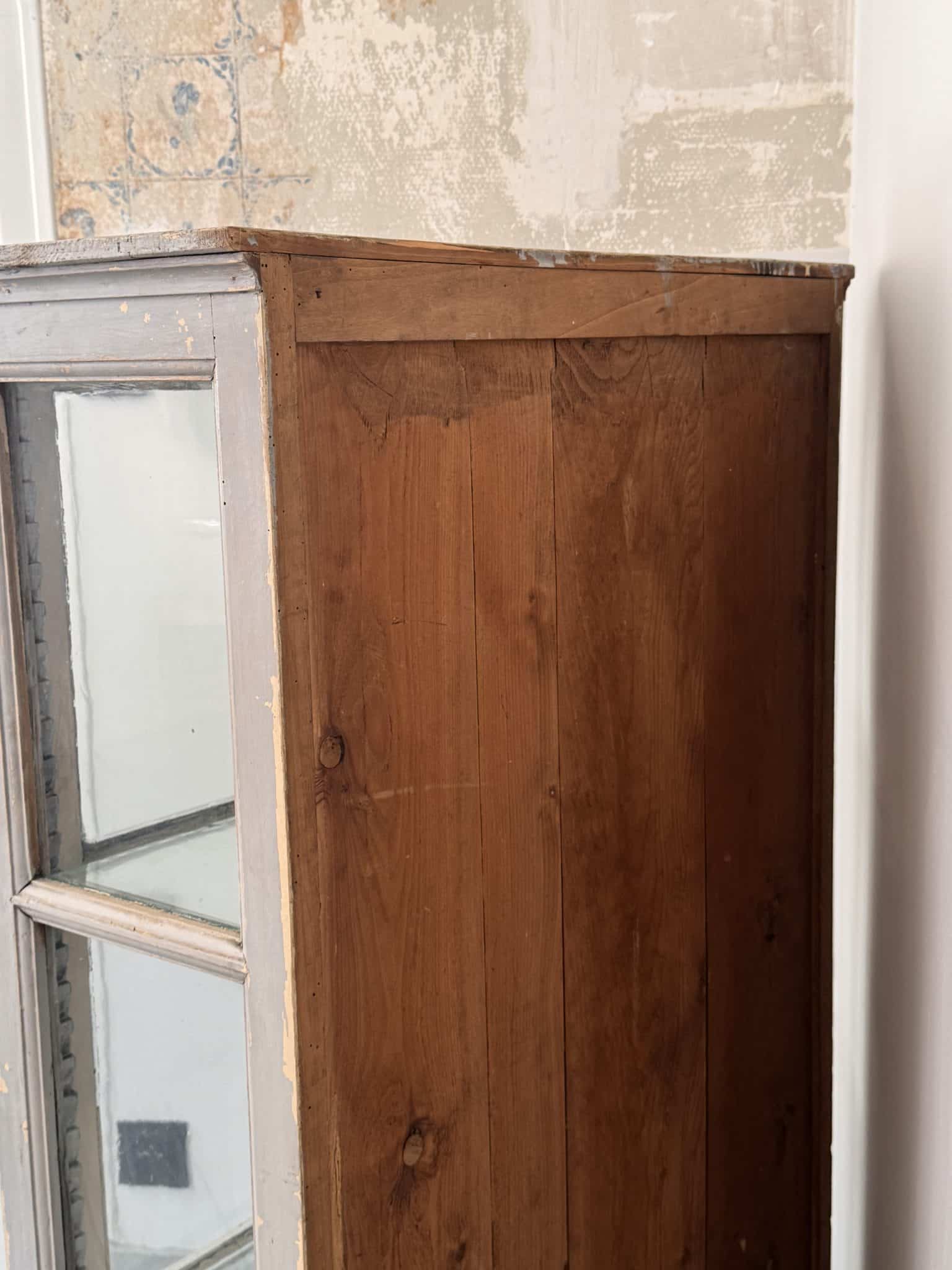 Vitrine ancienne en bois et verre