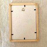 Frames 80s with golfers