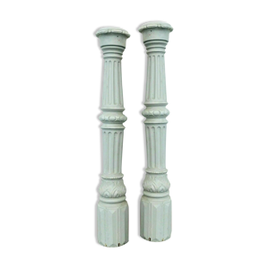 Paire de colonnes en bois massif