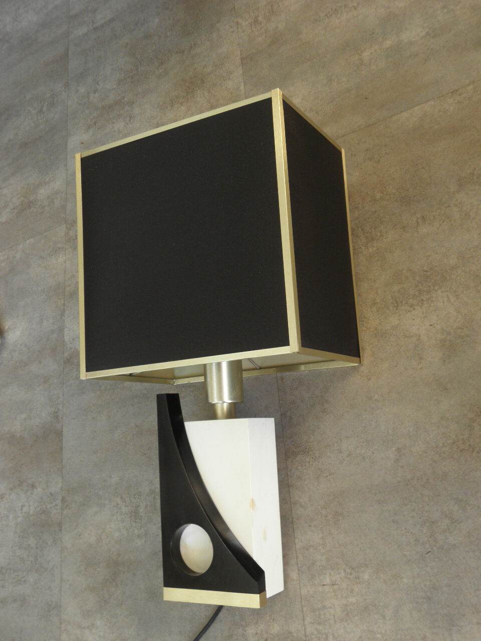 Vintage black white table lamp