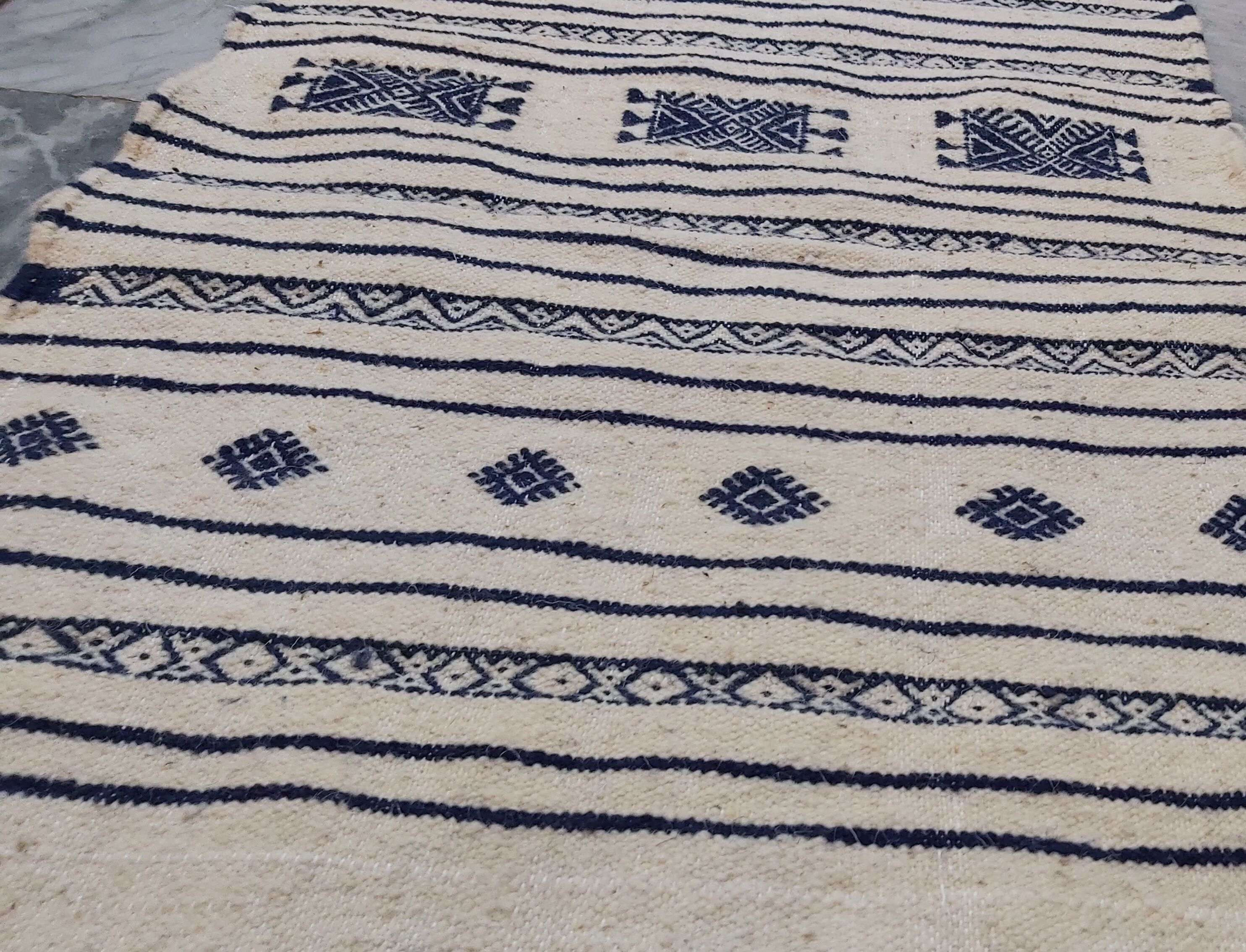 Kilim traditional white and blue handmade carpet 205x110cm