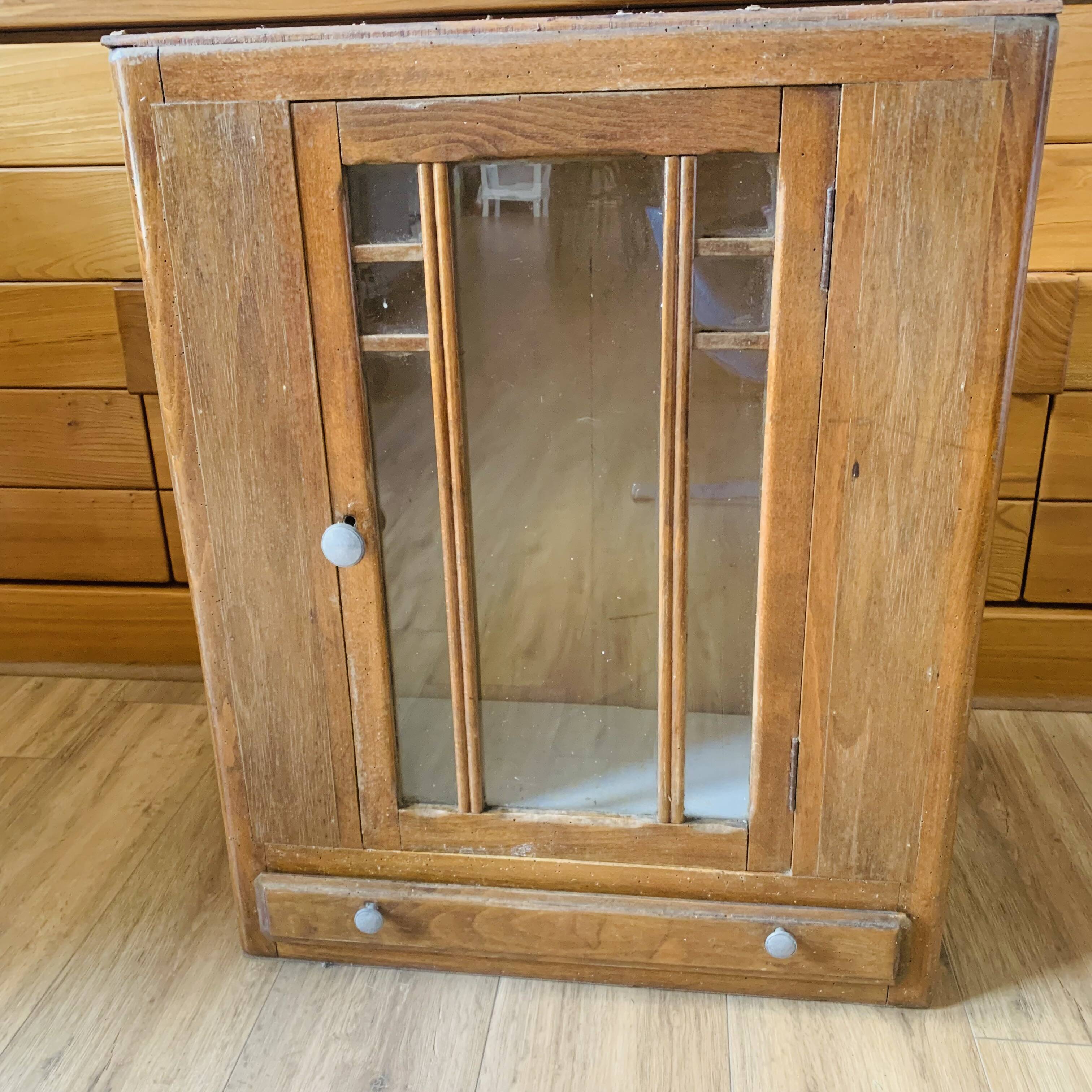 Large medicine cabinet