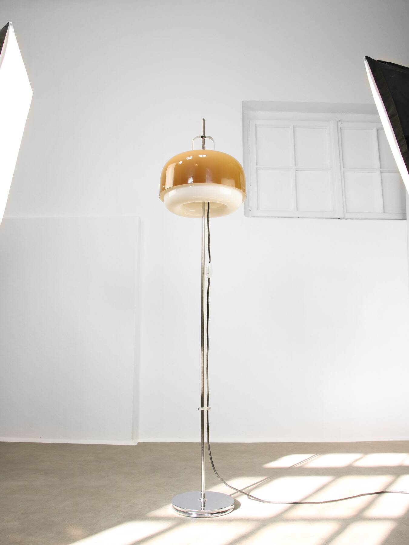 Lampadaire Space Age Medusa par Luigi Massoni pour Guzzini, années 70