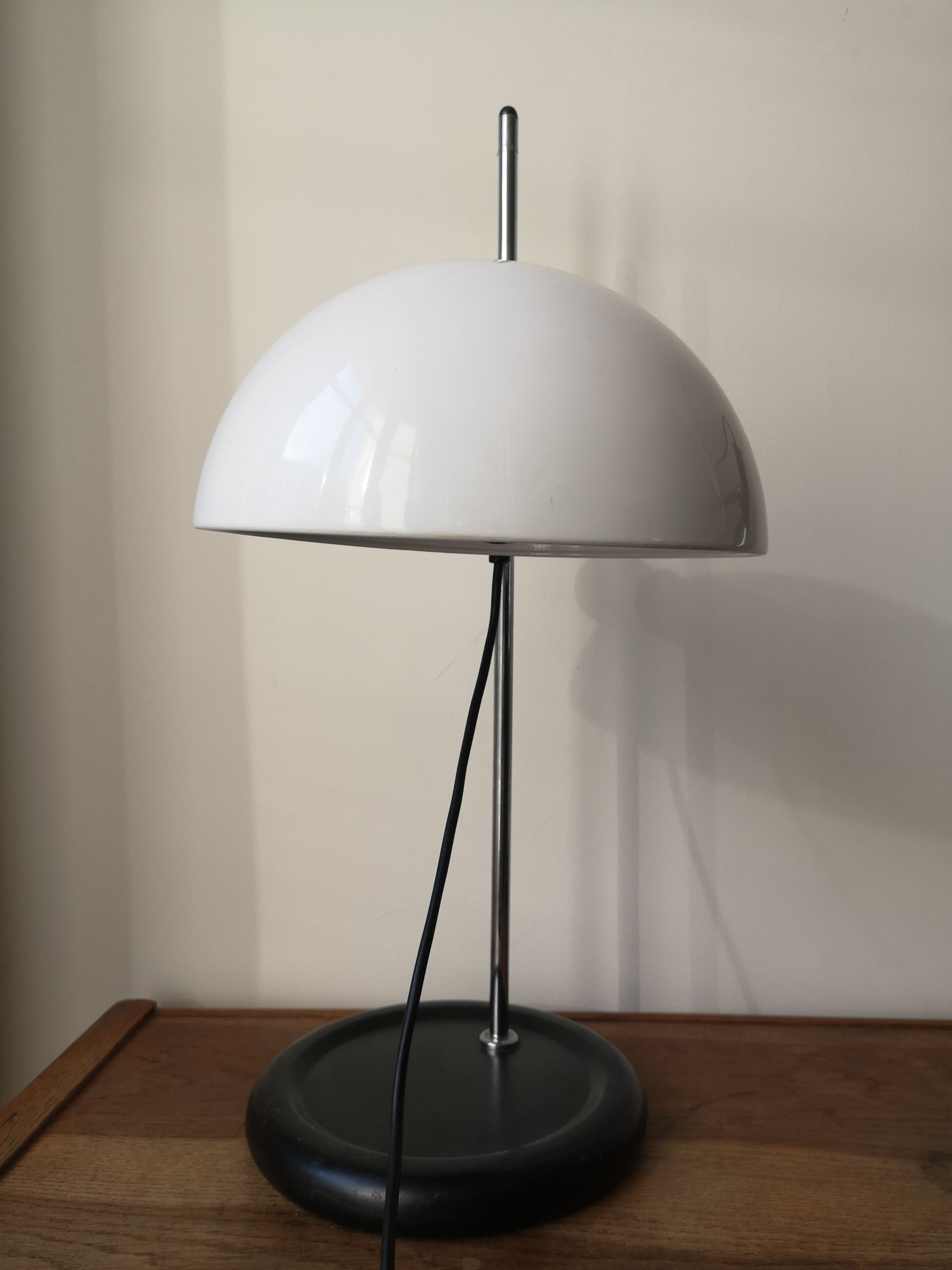 Lampe de bureau modèle "libellule" design Harvey Guzzini , 1970 Italie