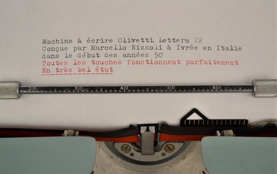 Machine à écrire Olivetti Lettera 22 - vintage 1950