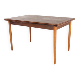Rectangular extendable dining table 'Kaerum' - mid century modern