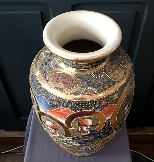 Japanese vase satsuma