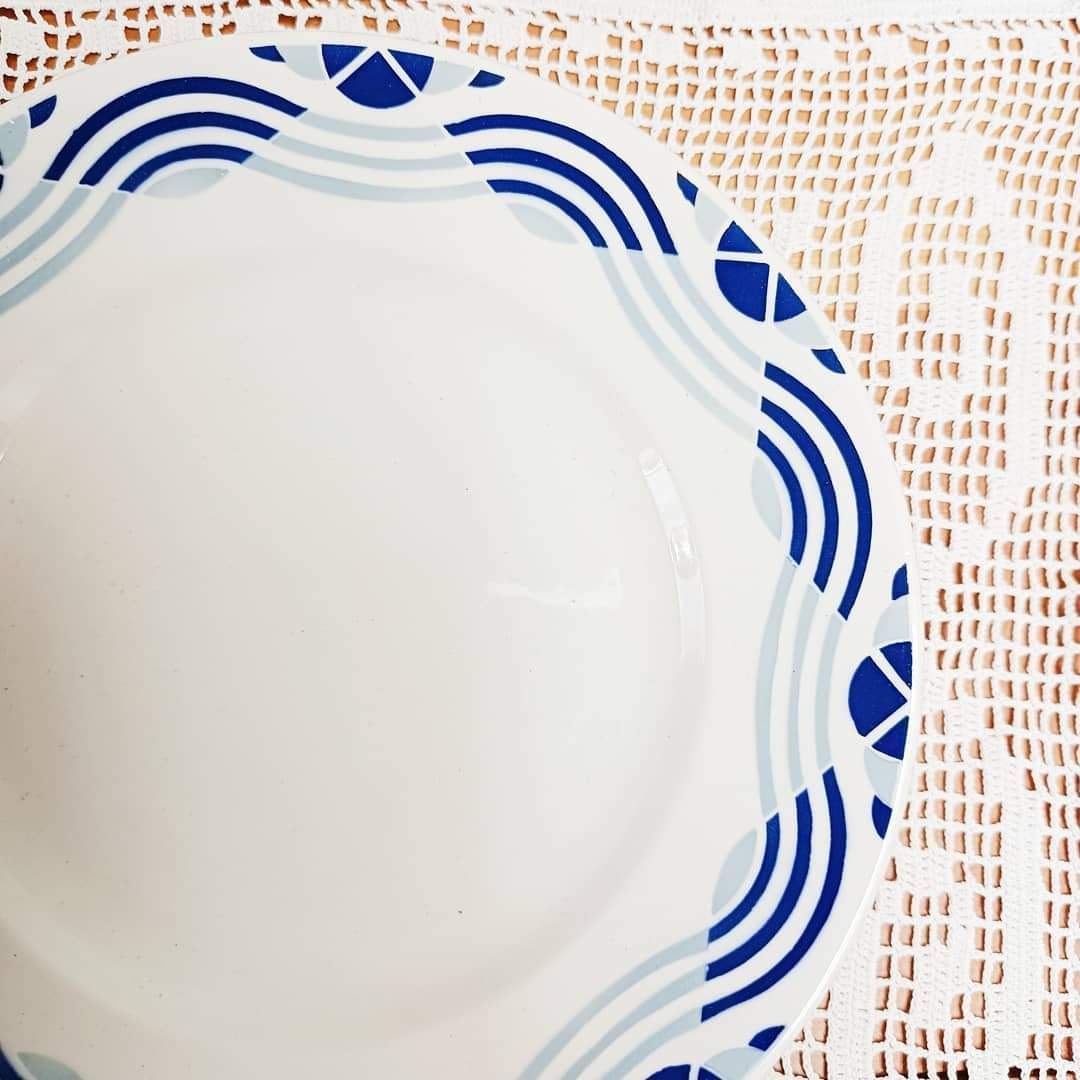 Set of 7 flat plates Moulin des Loups Serpentin