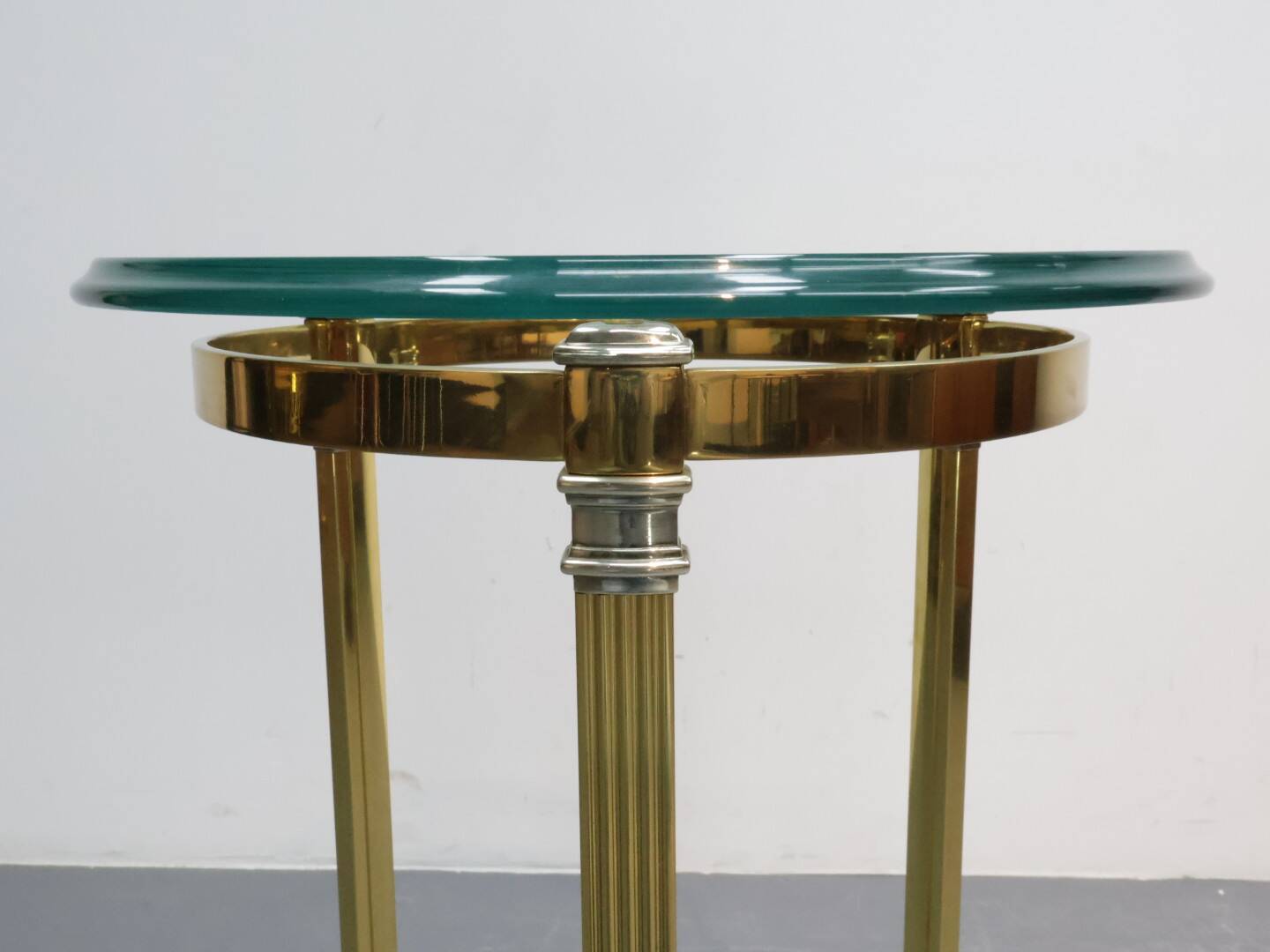 Vintage bijzettafel in de stijl van La Barge