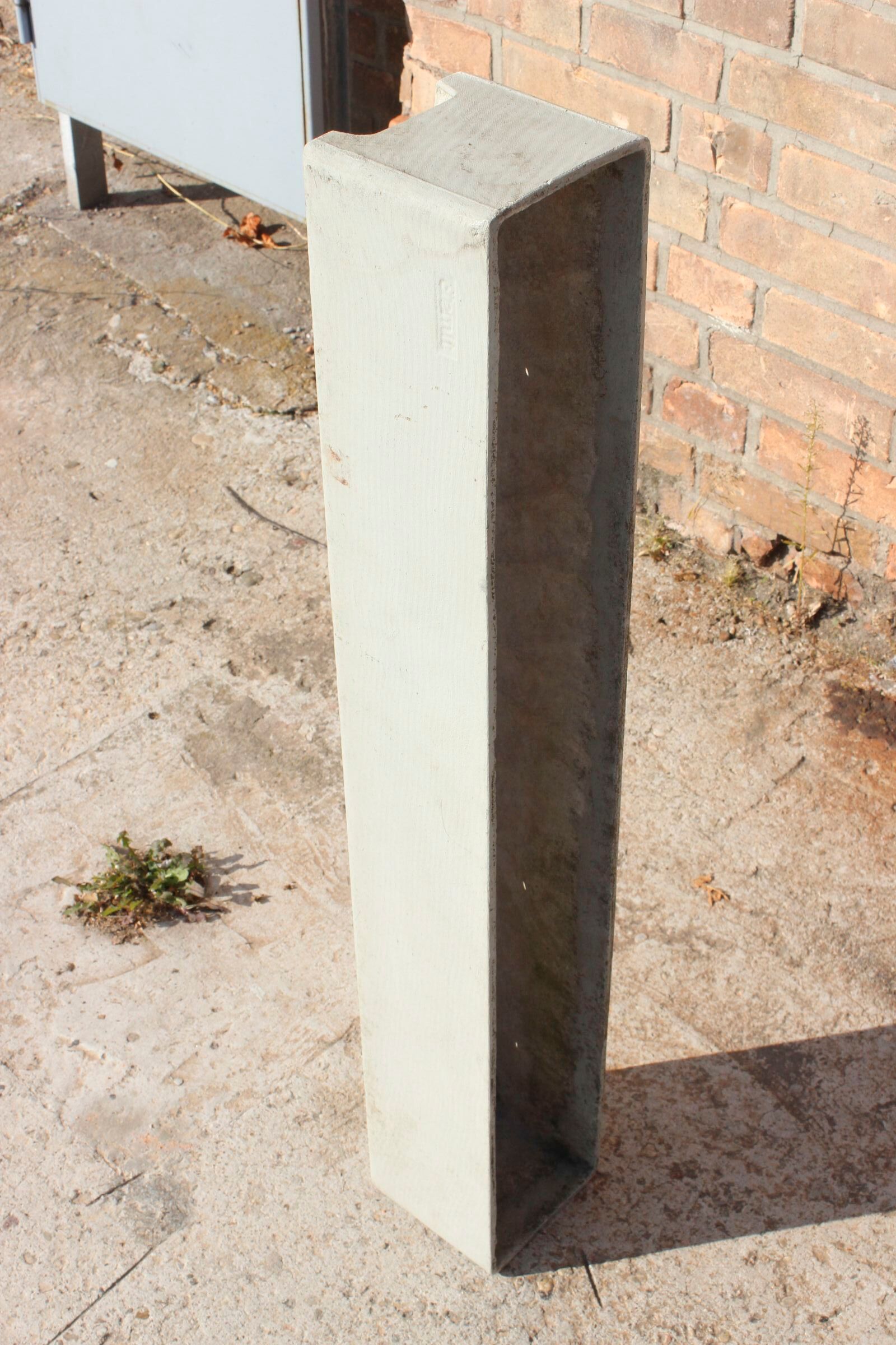 Modernist planter in Eternit, Switzerland 1970