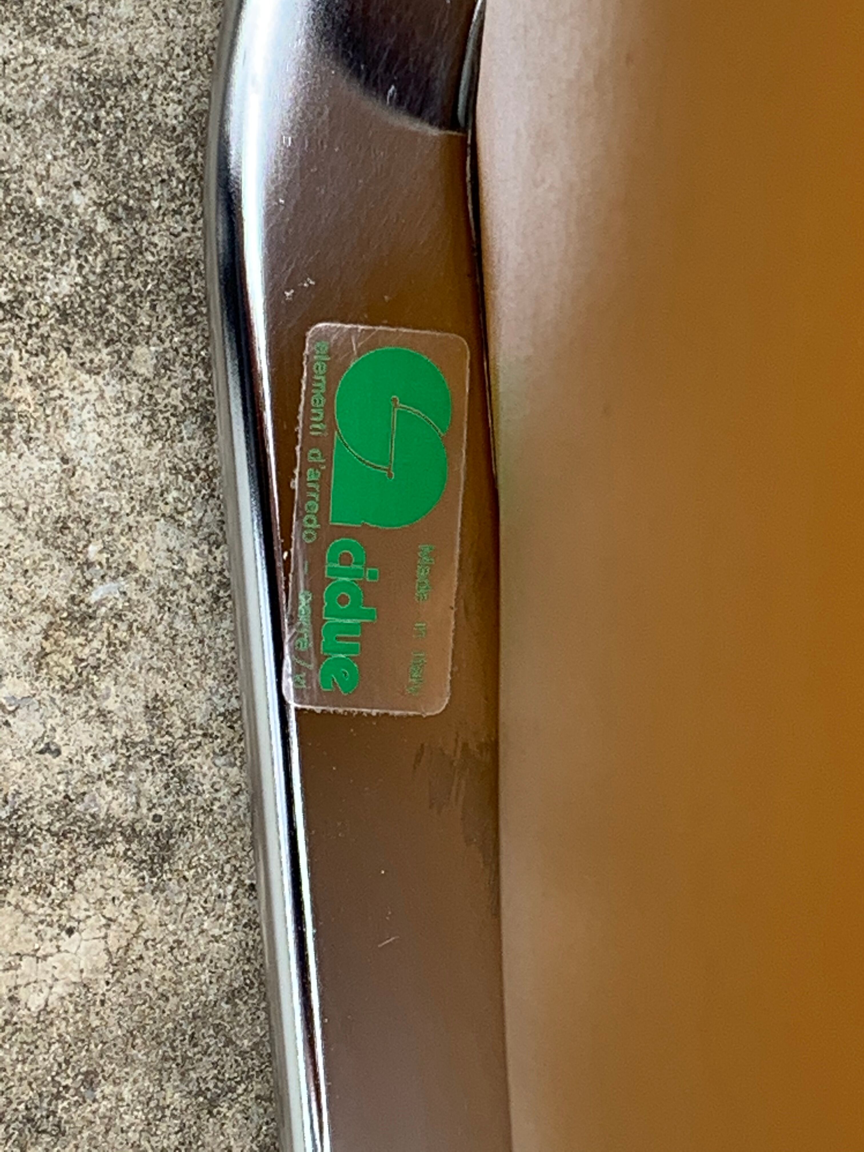 Lot 4 Italian chairs, Cidue camel leather and chrome 1970