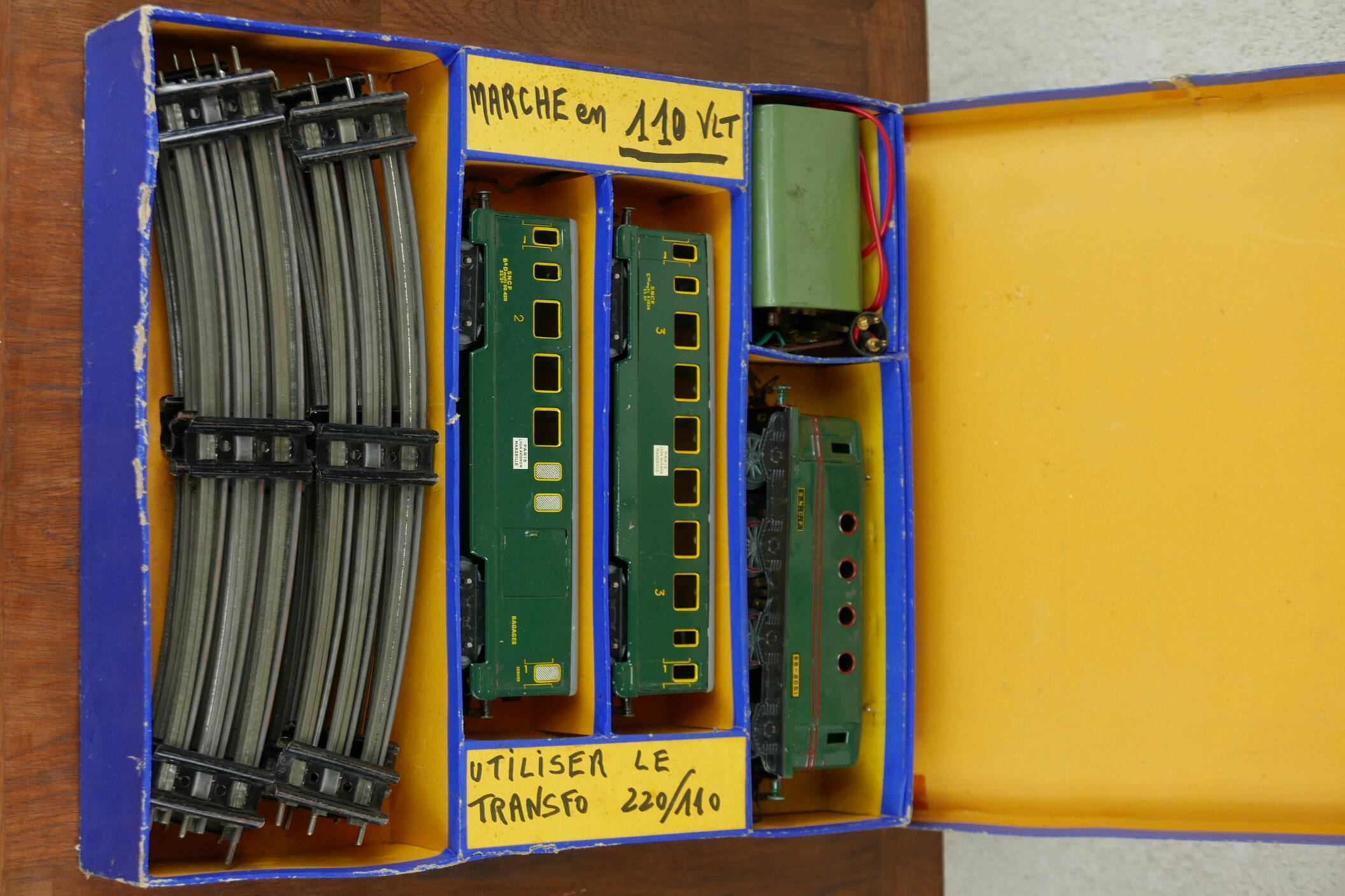 Horby Mistral electric train