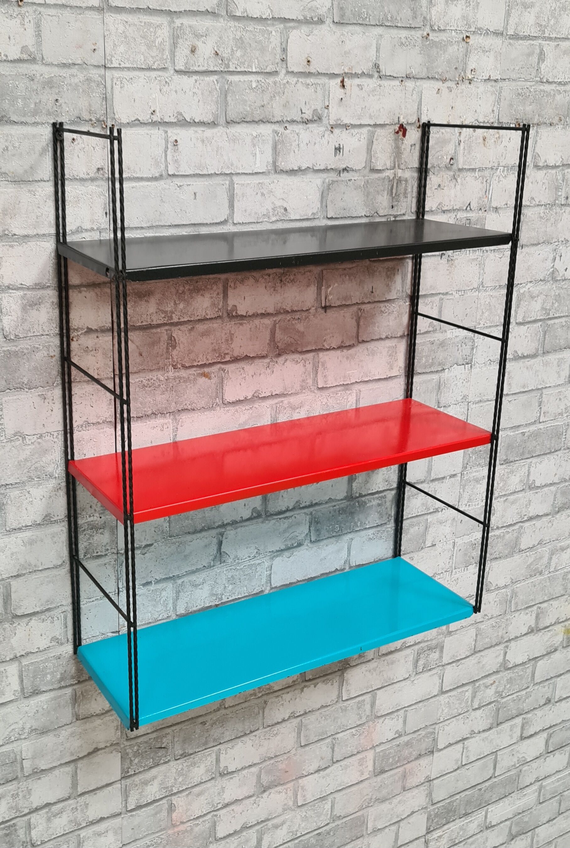 String style shelf 1960