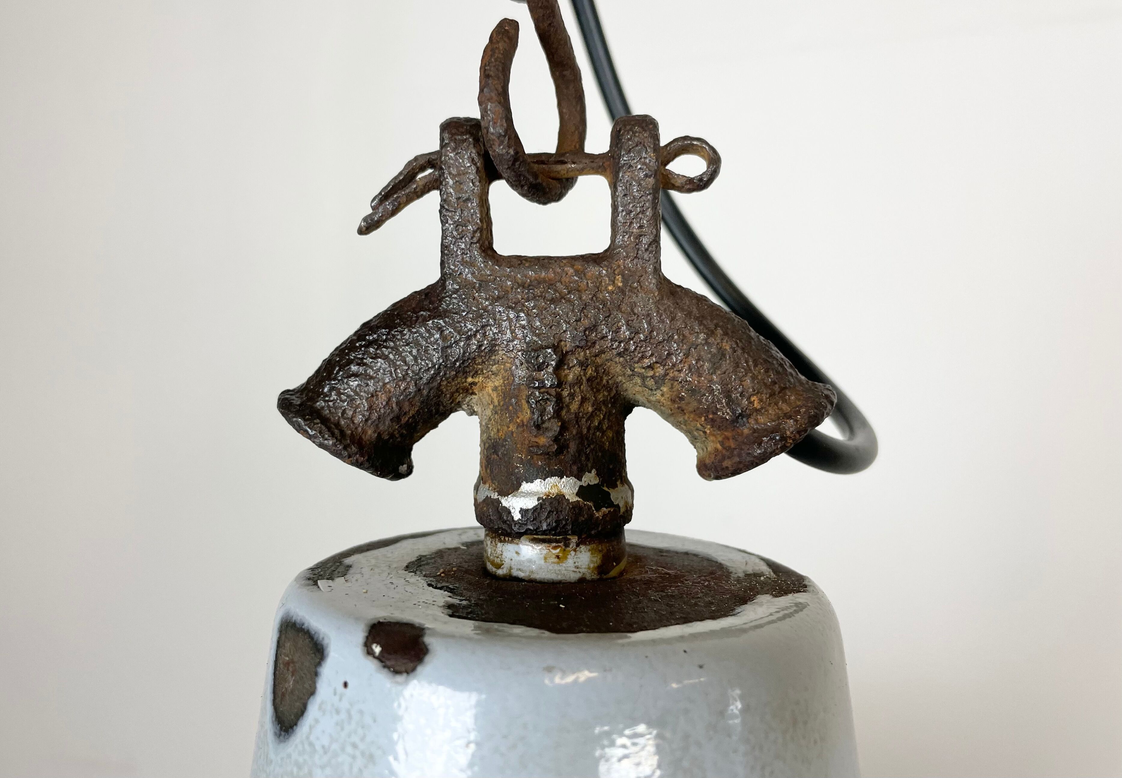 Industrial light grey enamel factory lamp with cast iron top, 1950s