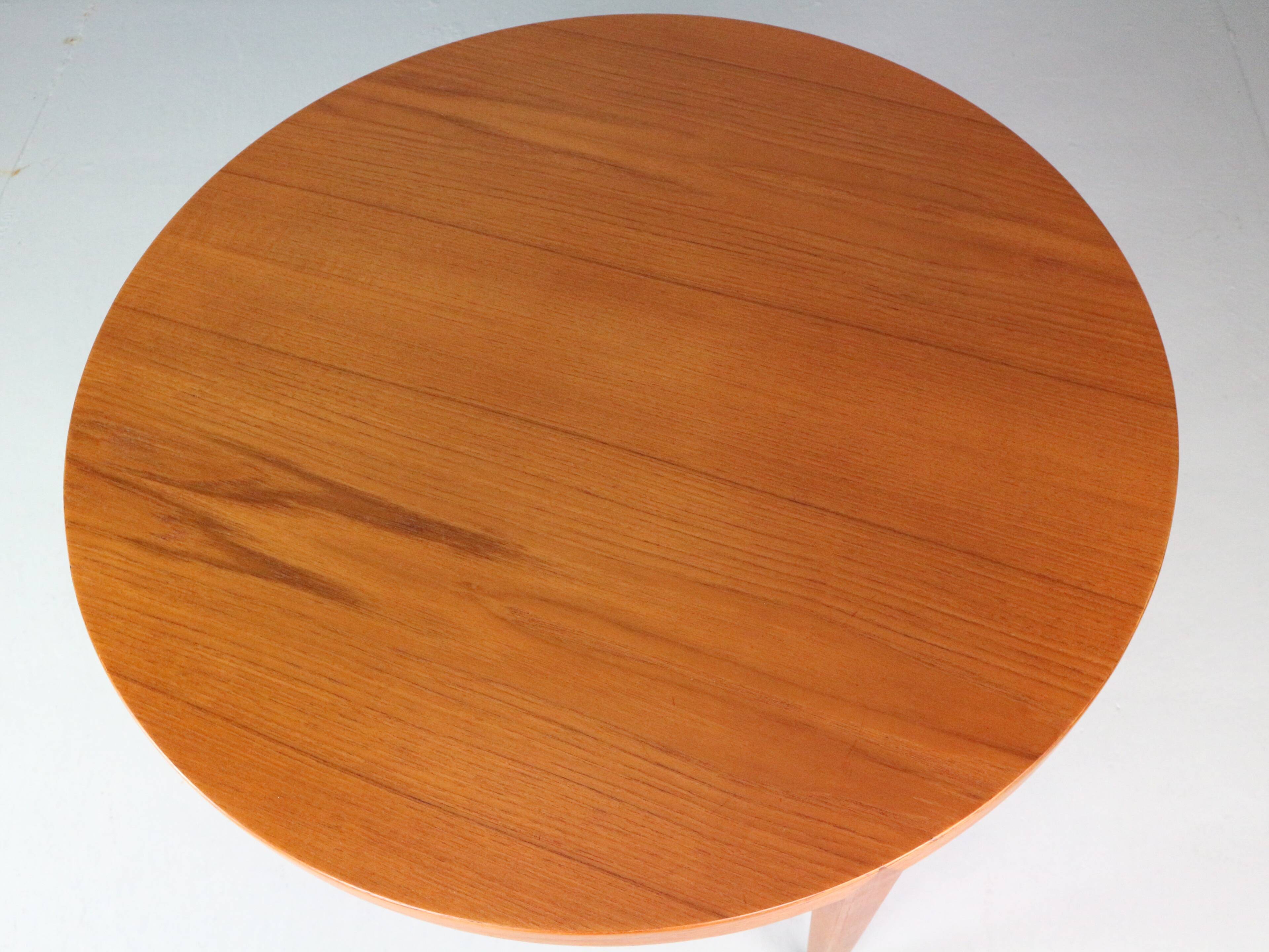 Table Basse Ronde en Teck Severin Hansen pour Haslev Mobelfabrik par Bovenkamp