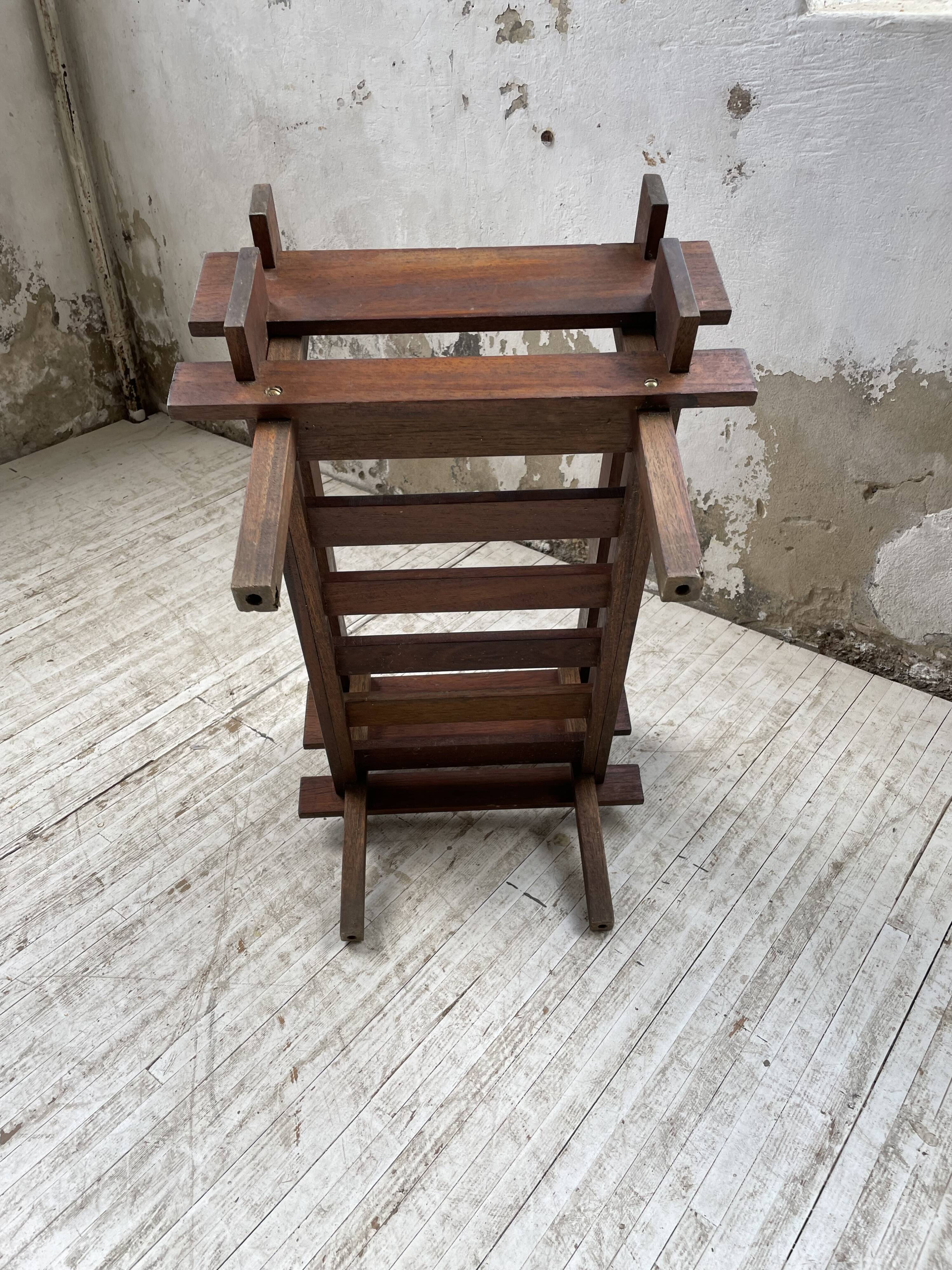 Small modernist oak planter from the 1950s
