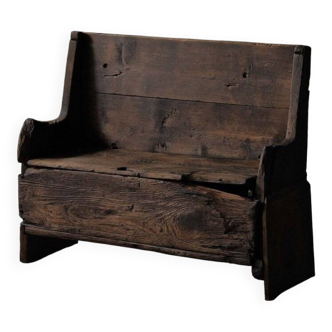 Banc-coffre alpin en mélèze, Art-Populaire, Piémont, XIXᵉ siècle