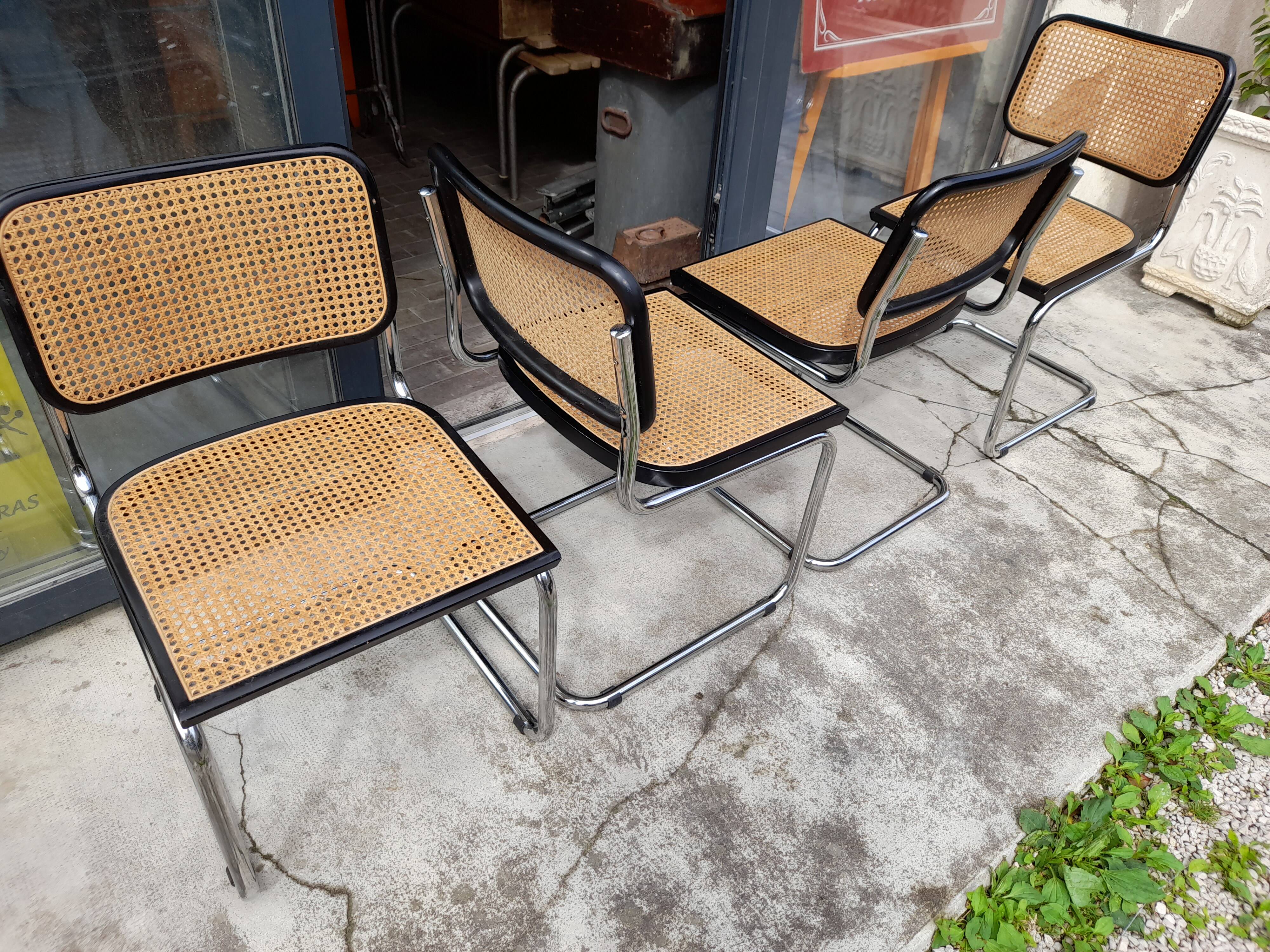 Serie de 4 Chaises B32 de Marcel Breuer