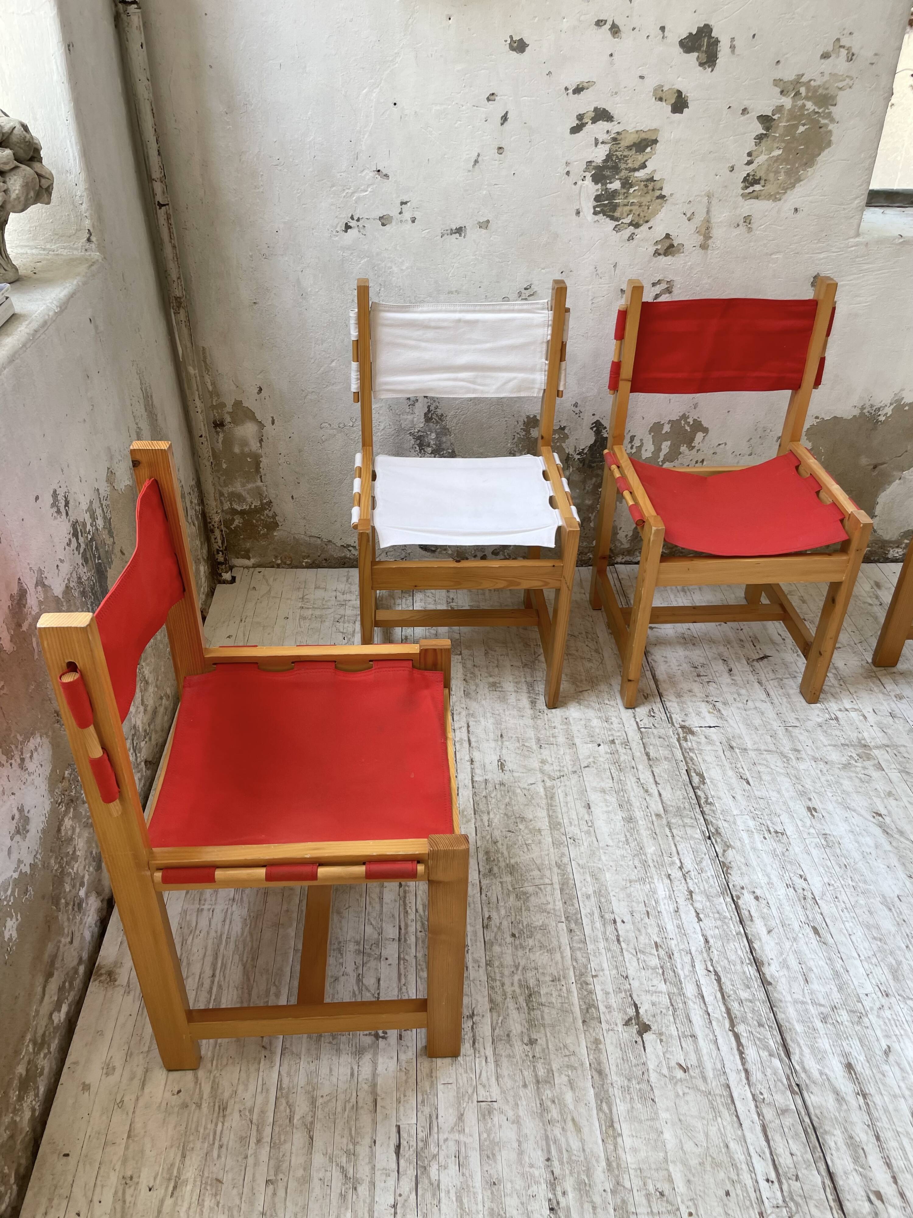 Set of 4 80s colored pine chairs