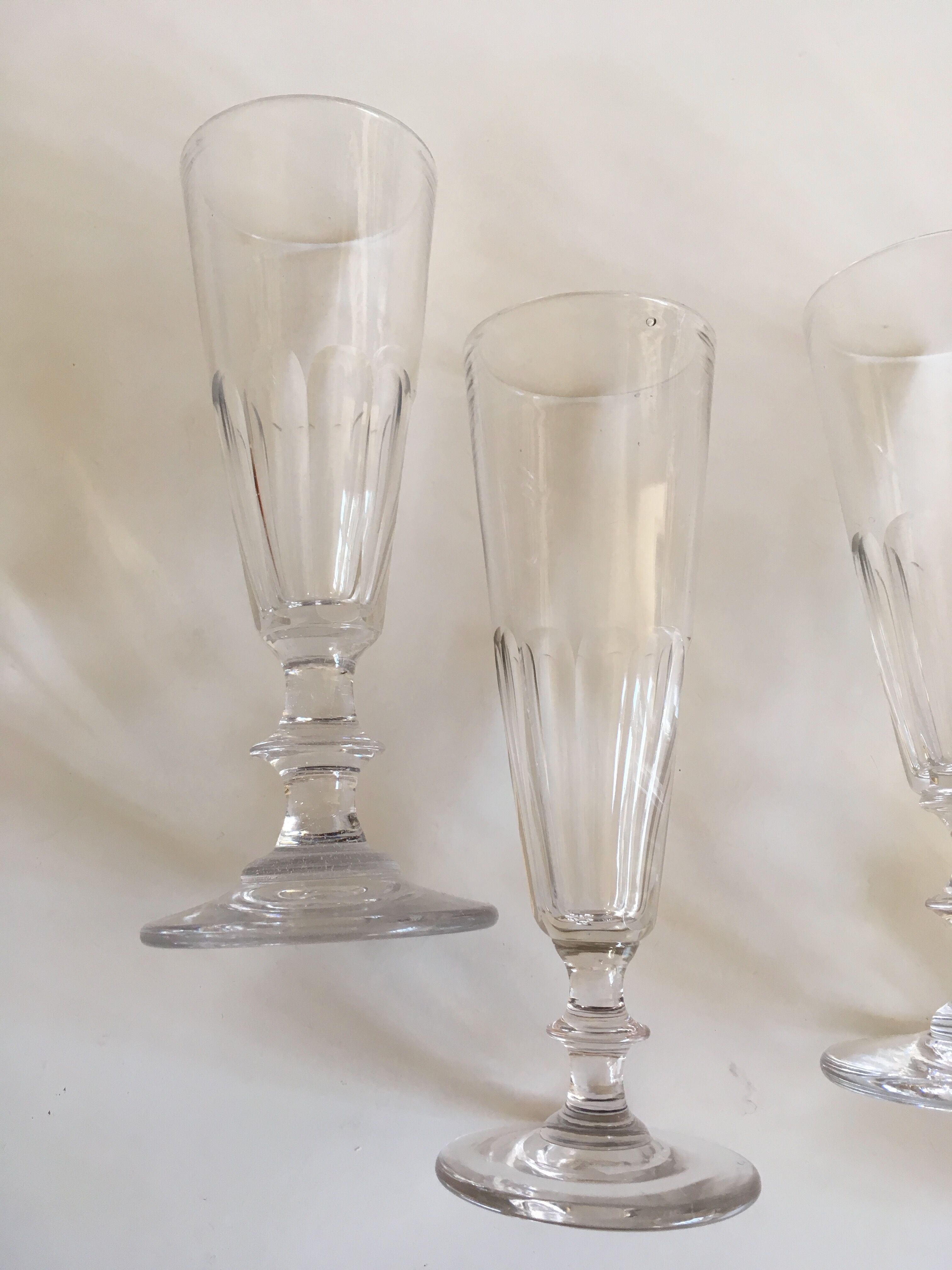 Set of 6 assorted champagne flutes late 19th century cut with cut-offs
