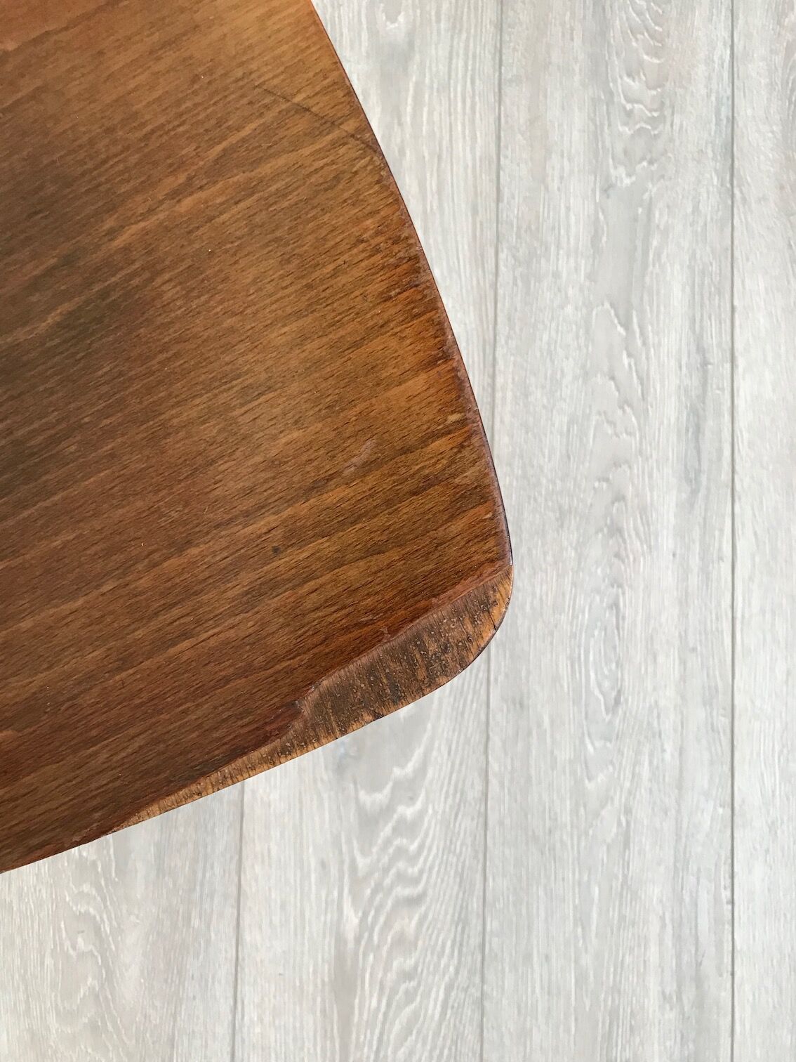 Lot of 16 bistro chairs